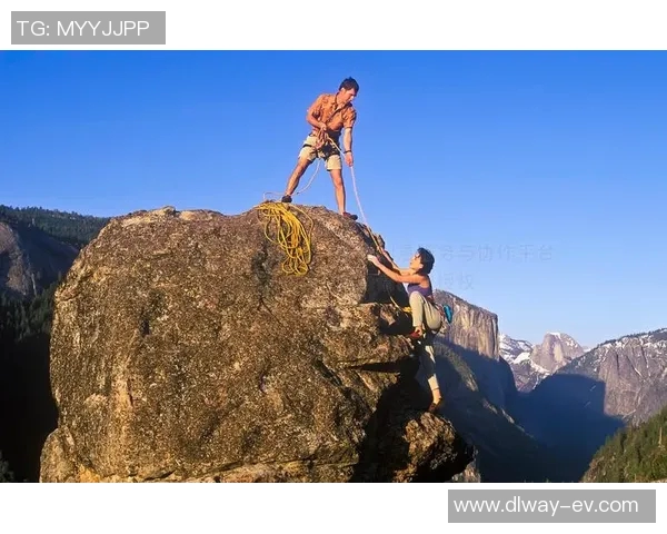 南京攀岩队团队协作模式深度解析与其他队伍的对比研究