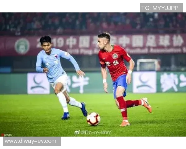 白羊座足球明星全解析及其精彩成就与个人魅力展示